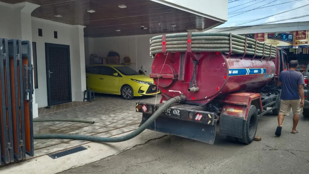 Sedot WC Jakarta - Galung Tinja Service